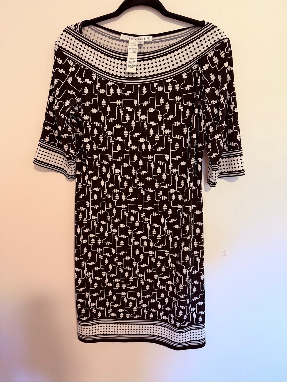 Max Studio Black & White Geometric Shift Midi Dress